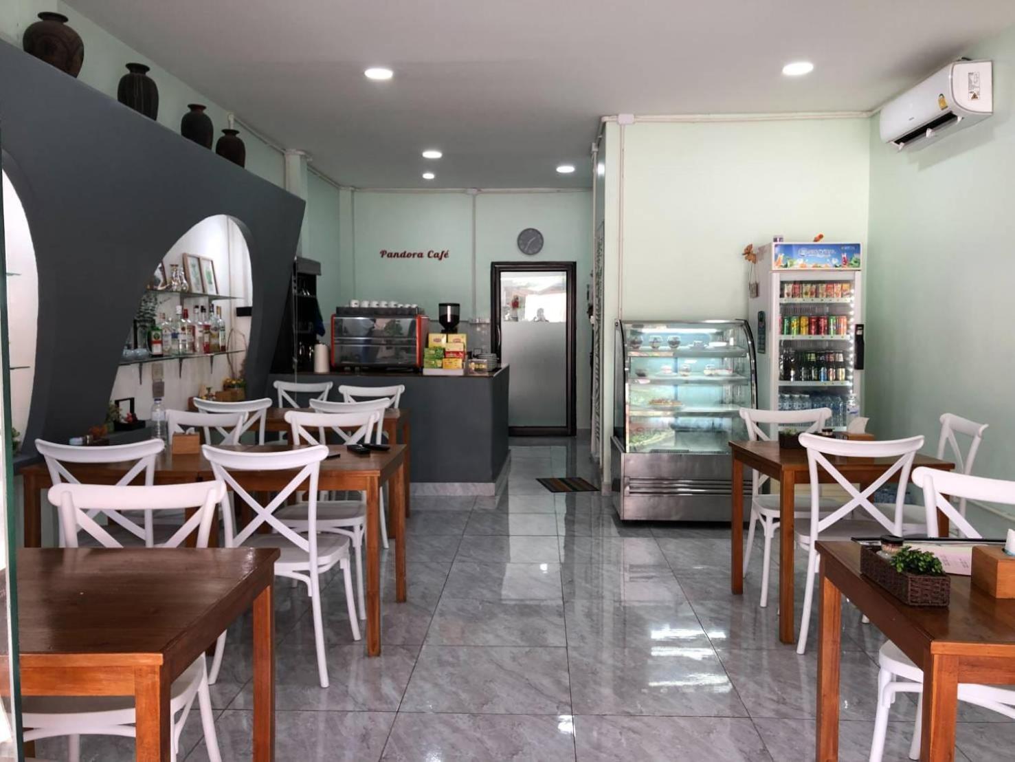 Pandora Cafe Hotel Chaweng  Exterior photo